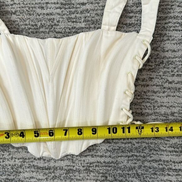 Guizio Classic Fitted Corset in Vanilla Ice Bustier Small Revolve - Picture 9 of 15